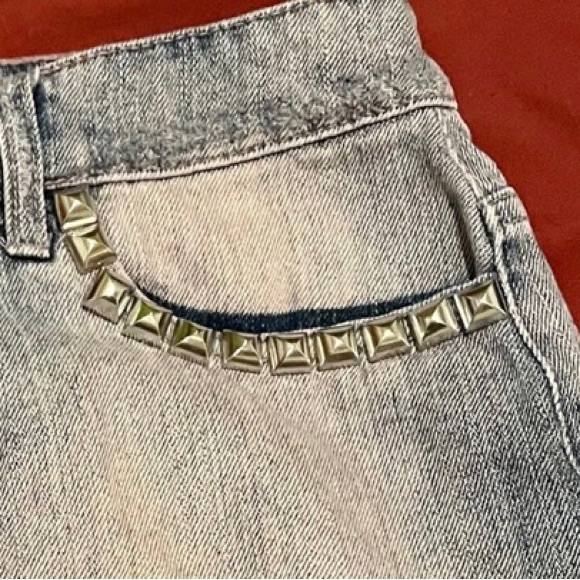 BDG urban outfitters high rise dree distressed studded shorts - Picture 3 of 7